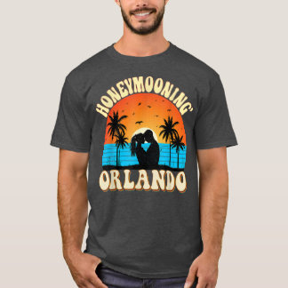 Honeymoonin Bride Groom Florida Sunset Honeymoon i T Shirt