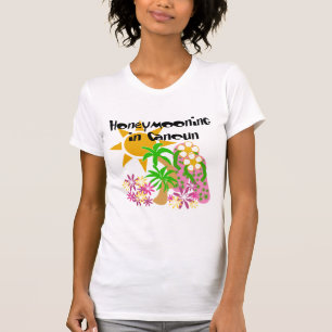Honeymooning i Cancun Tee