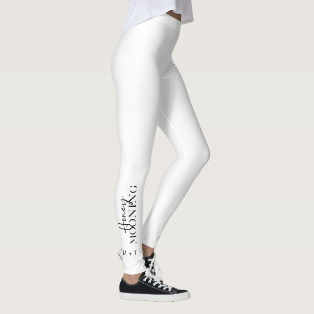 Honeymooning Script White med Monogram och Heart Leggings (Höger)