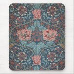 Honeysuckle by William Morris, Vintage Flowers Art Musmatta<br><div class="desc">Honeysuckle (1876) av William Morris är en vintage Victorian Era bra art Pre-Raphaelite Textil mönster som ursprungligen skapades som Damask tapet. En blommigt med intertwinent blomning av vår-trädgårdblommor i vackra nyp och blues.</div>