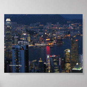 HONGKONG POSTER av LANI GIRO