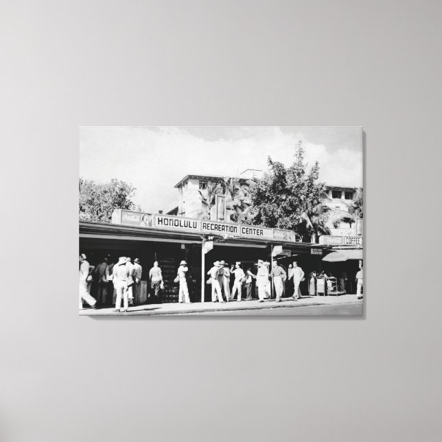 Honolulu, HA - View of the Honolulu Canvastryck (Framsida)