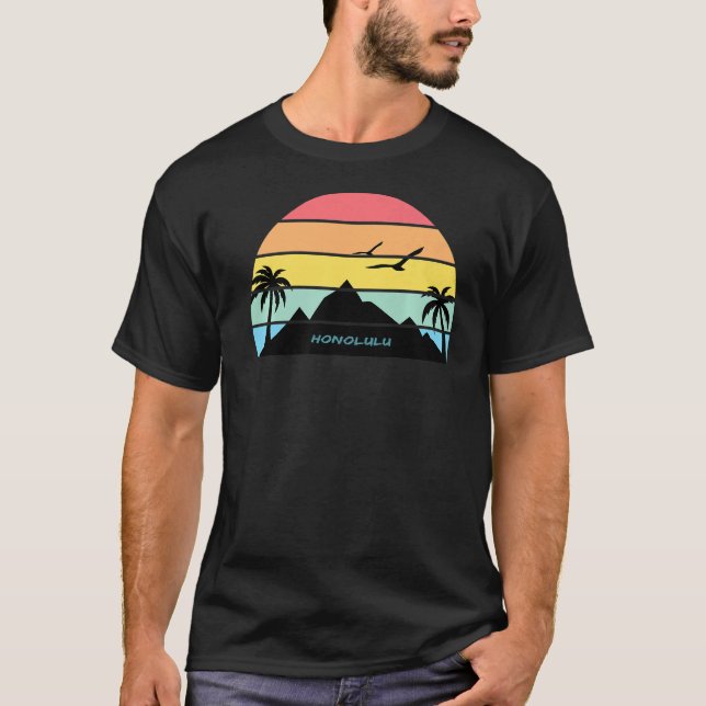 Honolulu Oahu Hawaii Beach-Surfan Aloha Gift Maui  T Shirt (Framsida)
