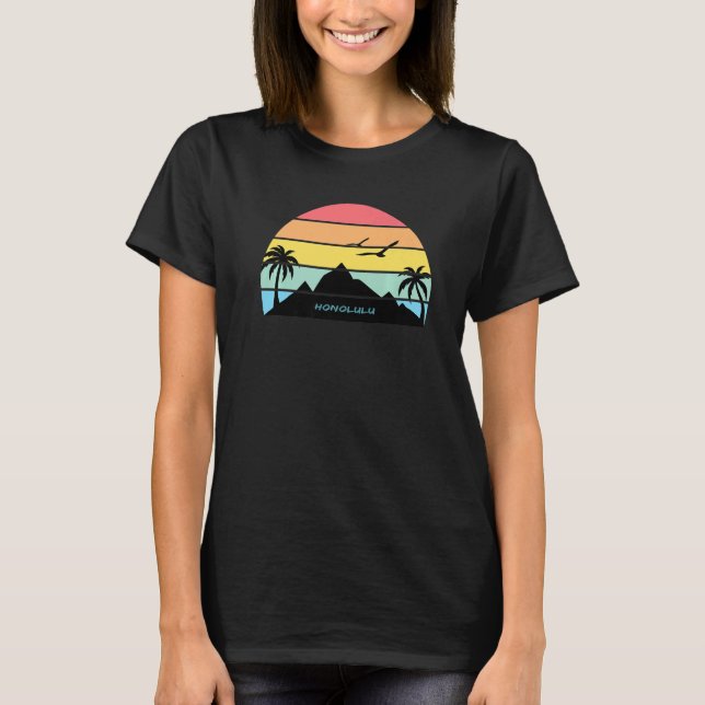 Honolulu Oahu Hawaii Beach-Surfan Aloha Gift Maui  T Shirt (Framsida)