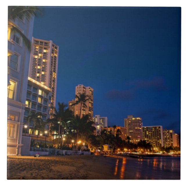 Honolulu, Oahu, Hawaii. Nattexponering för Kakelplatta (Framsidan)