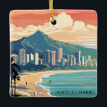 Honolulu Waikiki Beach Hawaii Panorama View Beach Julgransprydnad Keramik<br><div class="desc">Fin semester Ornament som visar Honolulu,  Oahu med berömd wikikstranden och diamanthuvud. Underbar resouvenir och presentidé för alla turister.</div>