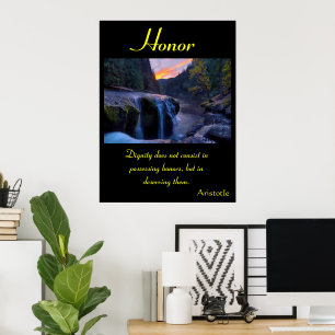 Honor Shines Beneath Twilight s mjuka glöd Poster