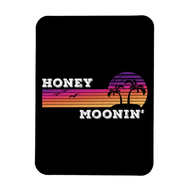 Honung Moonin Beach Honeymoon Vacation Manar Women Magnet (Vertikal)