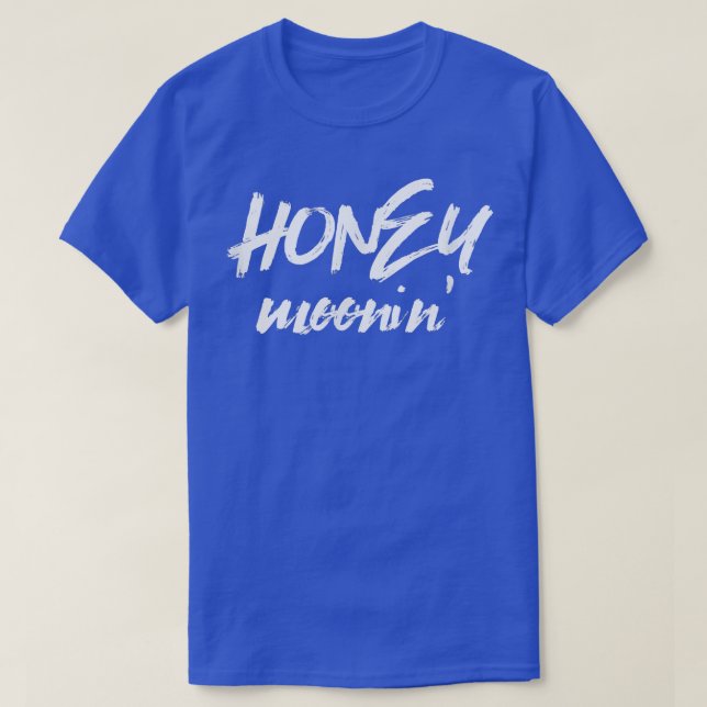 Honung MooninMarried Cute Honeymoon Vacation T Shirt (Design framsida)