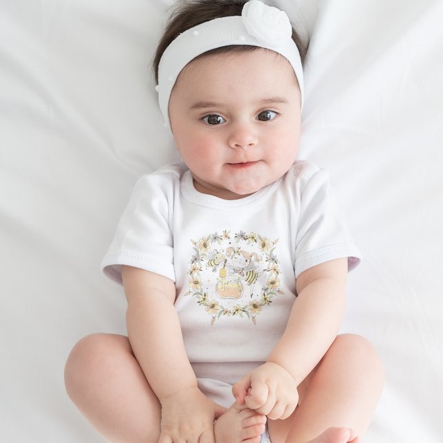 Honungsbin, mjölk och Baby-bin i sjölösa Mönster T Shirt (Honey Bees, Fairy & Baby Bees In Seamless Pattern Baby Bodysuit)