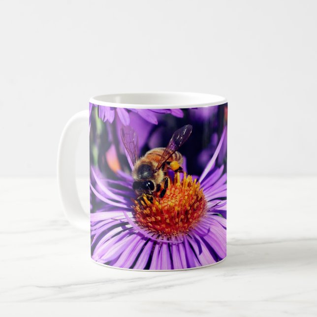 Honungsbin på Lila Aster Flower Personlig Kaffemugg (Framsida vänster)