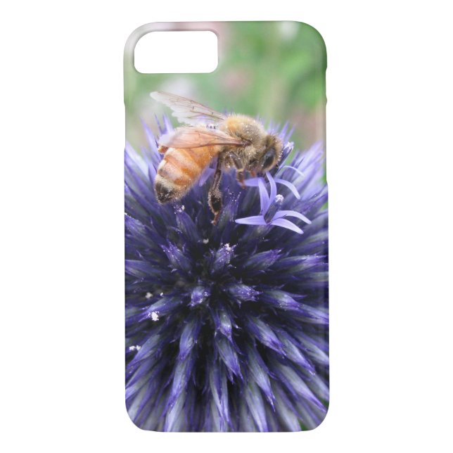 Honungsbin på Lila Globe Thistle Flower Case-Mate iPhone Skal (Baksida)