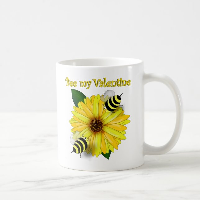Honungsbin träffas på gul blomma kaffemugg (Höger)
