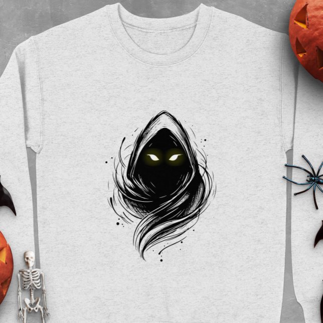 Hooded Figur med glansande ögon T Shirt (Skapare uppladdad)