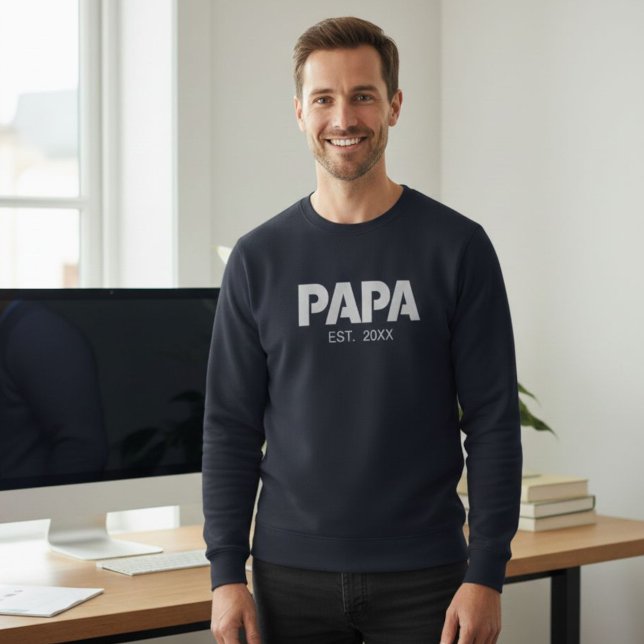 Hooded sweatshirt for dad personalized with name (Skapare uppladdad)