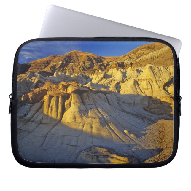 Hoodoos vid Drumheller Alberta, Kanada Laptop Sleeve (Framsidan)