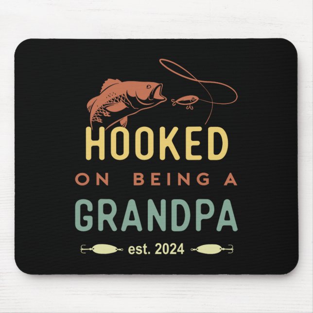 Hooking on Is a Grandpa Est 2024 First Gran Musmatta (Framsidan)