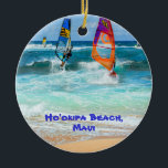 Ho'okipa Beach och Maui Surfboard Julgransprydnad Keramik<br><div class="desc">World berömd vind surfing strand på Mauis norra strand på ena sidan. Och det berömda "surfboard fence" på den andra. Ändra årsdatumet till det år du väljer.</div>