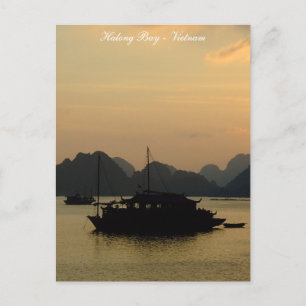 Hoon Bay, Sunset, Boats, Vietnam Vykort