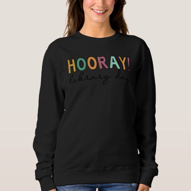Hooray Bibliotek Day T Shirt (Framsida)