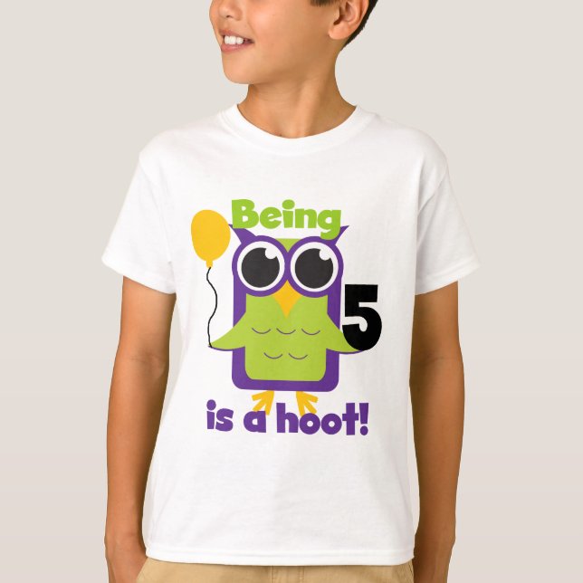 Hoot Uggla 5:e födelsedag T-shirts och gåvor (Framsida)