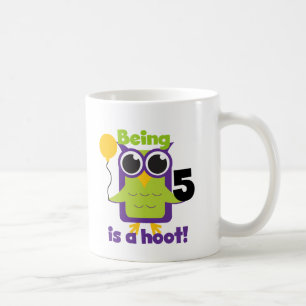 Hoot Uggla 5:e födelsedag T-shirts och gåvor Kaffemugg