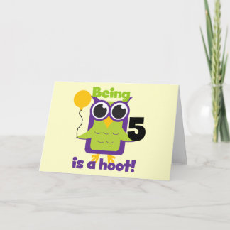 Hoot Uggla 5:e födelsedag T-shirts och gåvor Kort