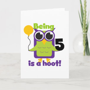 Hoot Uggla 5:e födelsedag T-shirts och gåvor Kort