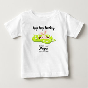 Hop Hop Hurra Någon Kanin Kaninhål 1-års födelseda T Shirt