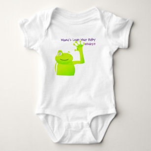 Hoppa klänningen för årsskottdagbabyen t shirt