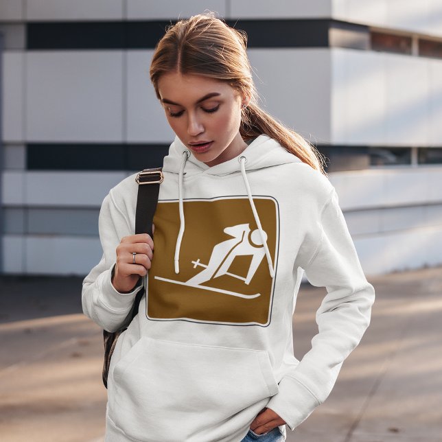 Hoppa över områdesrekreationstecken t shirt (Skapare uppladdad)