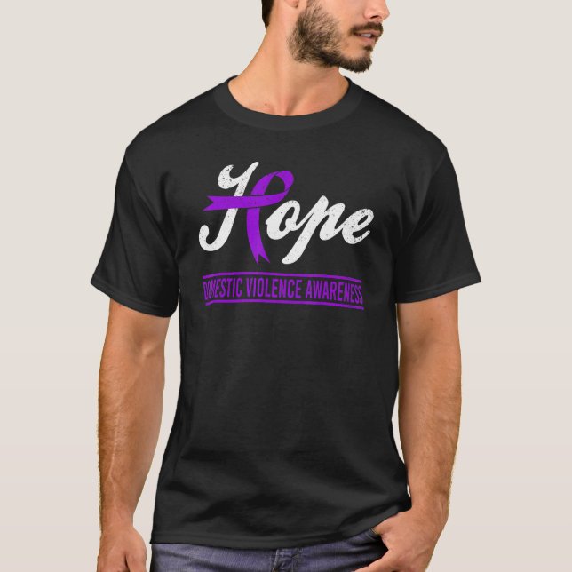Hoppet Domestic Violence Awareness Month Lila Ribb T Shirt (Framsida)