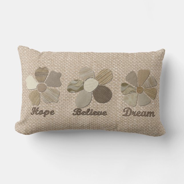 Hoppet, tro, Dream Fabric Flower Collage Lumbarkudde (Framsida)