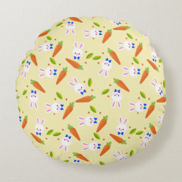 Hoppfull alltid efter rund kudde