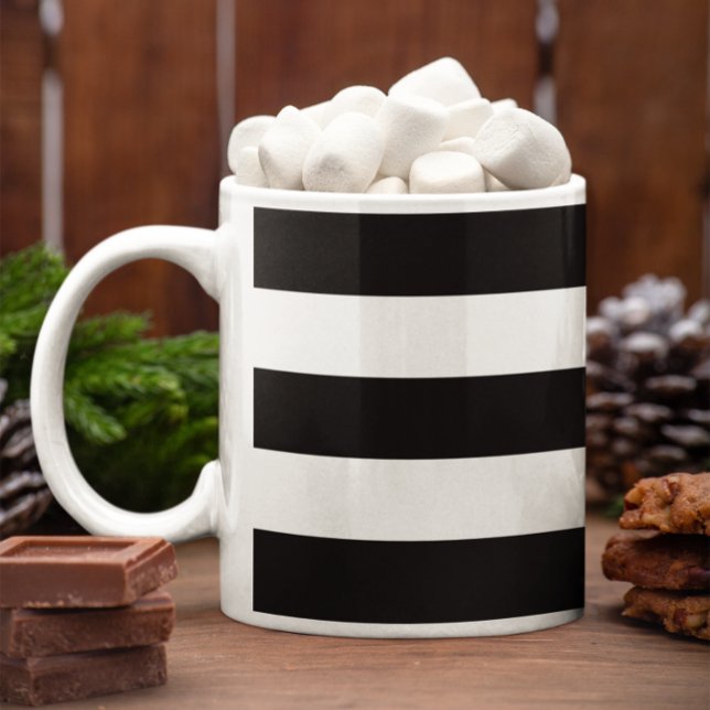 Horisontella svarta och vita ränder kaffemugg (Horizontal Black and White Stripes Coffee Mug)