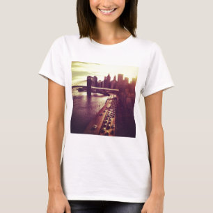 Horisontsolnedgång - Brooklyn överbryggar och T Shirt