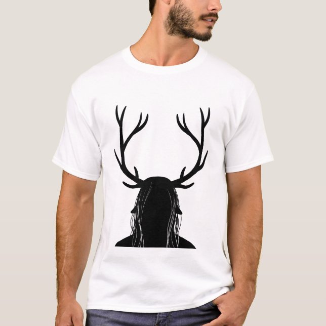 Horned gud tee shirt (Framsida)