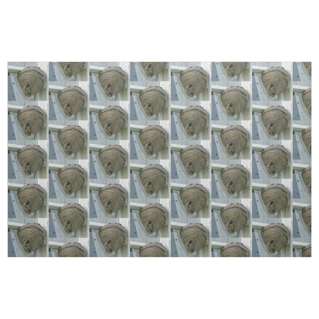 Hornets Nest Tyg (Fat Quarter)