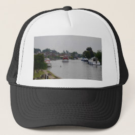 Horning vid floden Bure Truckerkeps