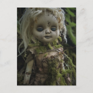 Horror Creepy Doll i Forest Postcard Vykort