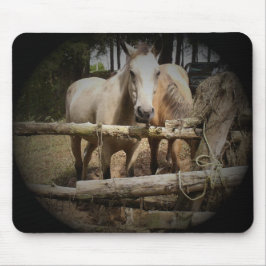 HORSE 1 Mousepad Musmatta