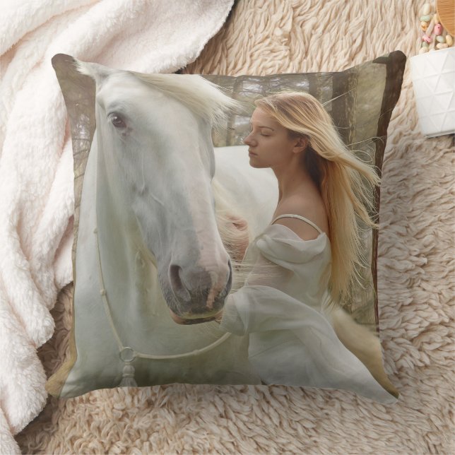 Horse and Girl Fantasy Pillow Kudde (Filt)