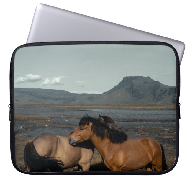 HORSE COUPLE LAPTOP FODRAL (Framsidan)