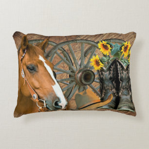 Horse Cowboy Boots Wagon Wheel Sunblommor Western Prydnadskudde