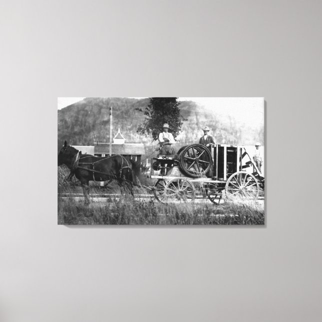Horse Drawn Cart Canvastryck (Framsida)