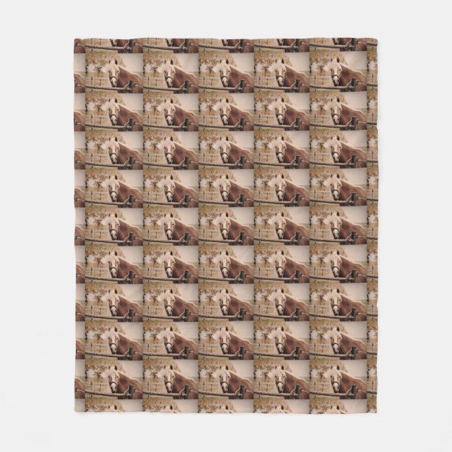 HORSE FLEECE BLANKET. (Framsidan)
