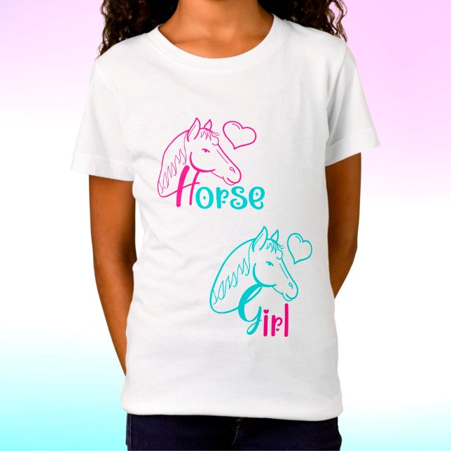 Horse Girl in Rosa and Turquise T Shirt (Skapare uppladdad)