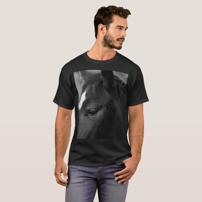 Horse mccna t shirt (Hel framsida)