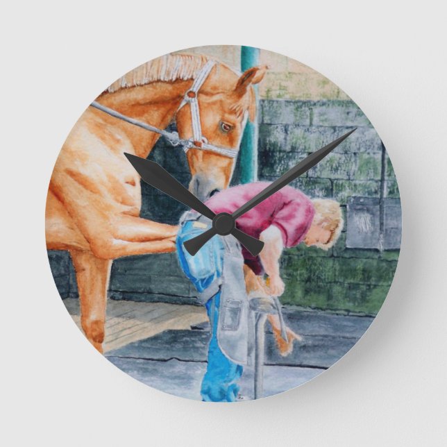 Horse Pedicure Rund Klocka (Framsida)