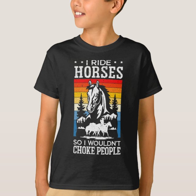 Horseback Horse Riding Horse Equestrian Saddle T Shirt (Framsida)